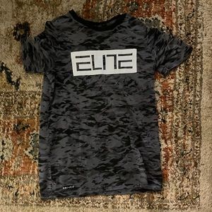 Boys nike dri-fit Elite shirt